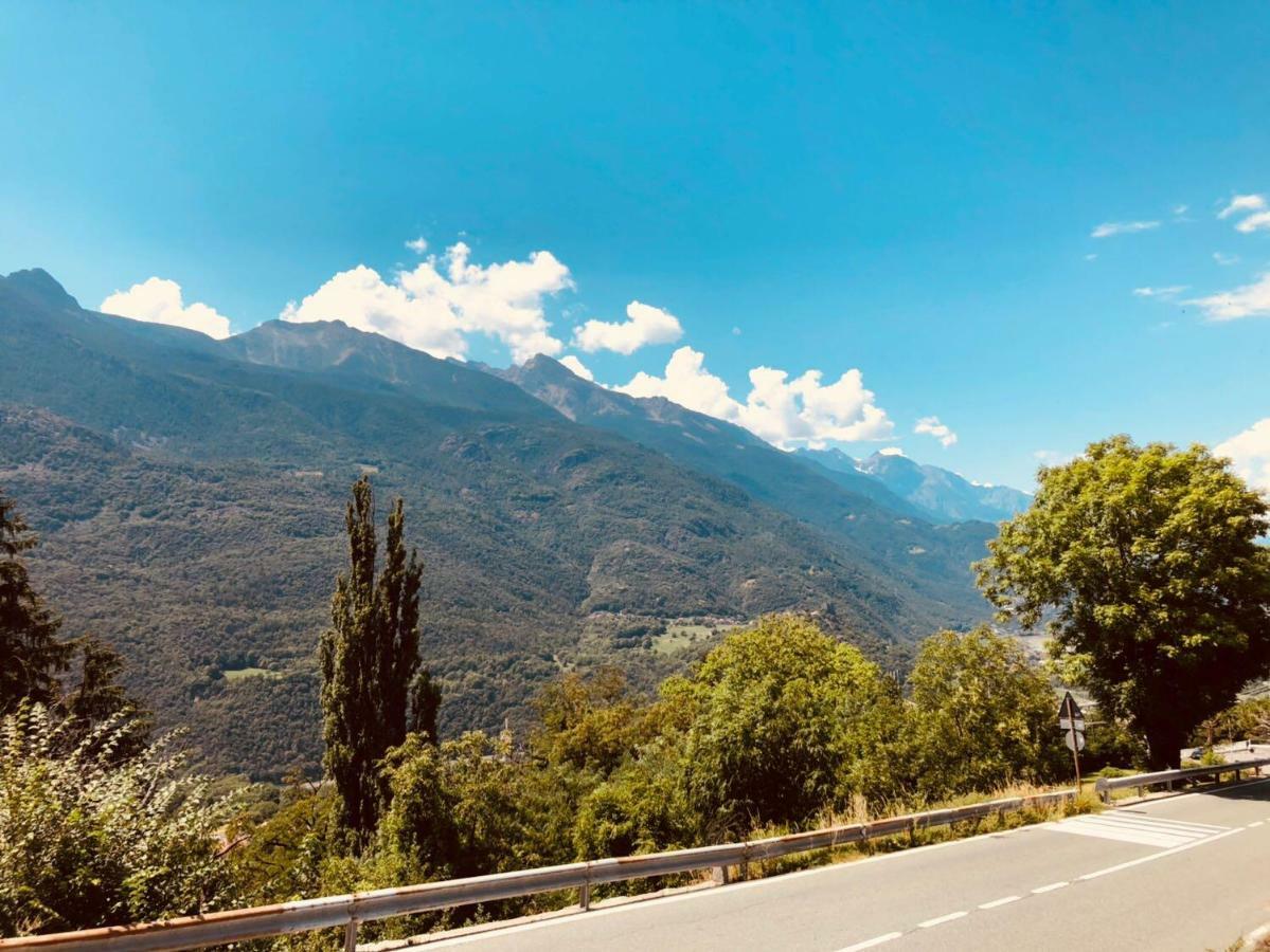 Appartamento Rosa Alpina Tra Il Casino E Le Terme Di Saint Vincent Exterior photo